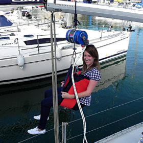 Hebehilfe für Rollstuhlfahrer