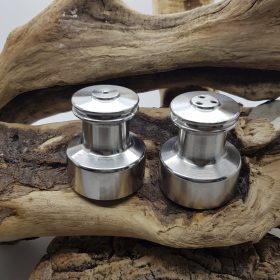 Salz- und Pfefferstreuer in Edelstahl